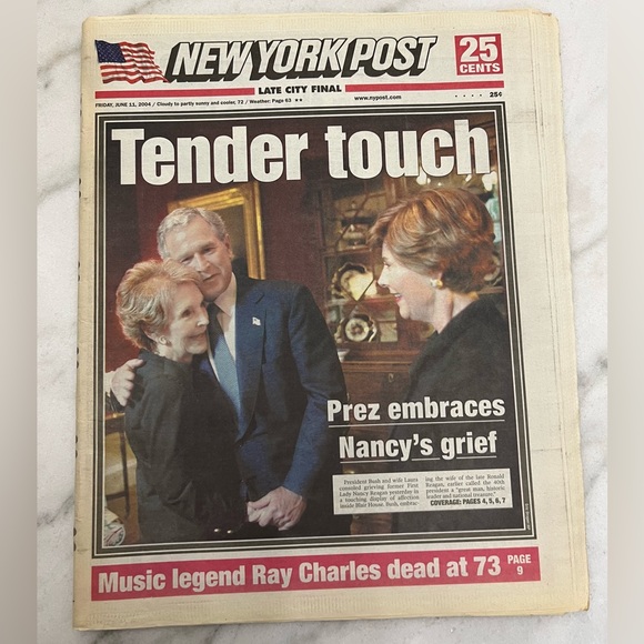 New York Post newspaper dated 6/11/2004. Death of President Reagan. - Picture 1 of 3
